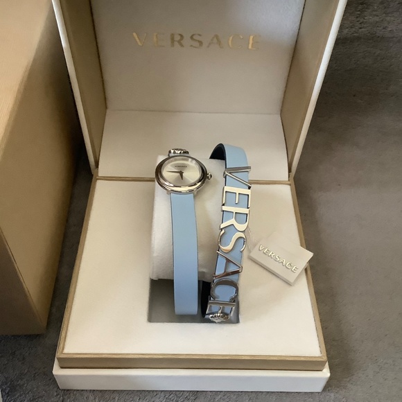 Versace Women's V-Flare Swiss Made Quartz Triple Wrap Leather Strap Watch - Picture 3 of 12